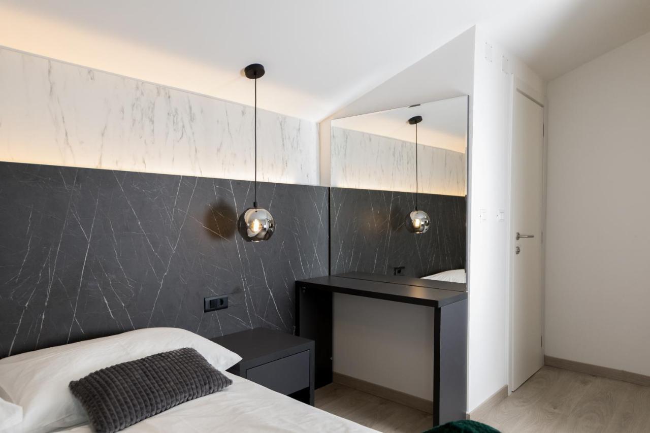 Boutique Suites Joyce Medulin With Free Parking Ngoại thất bức ảnh