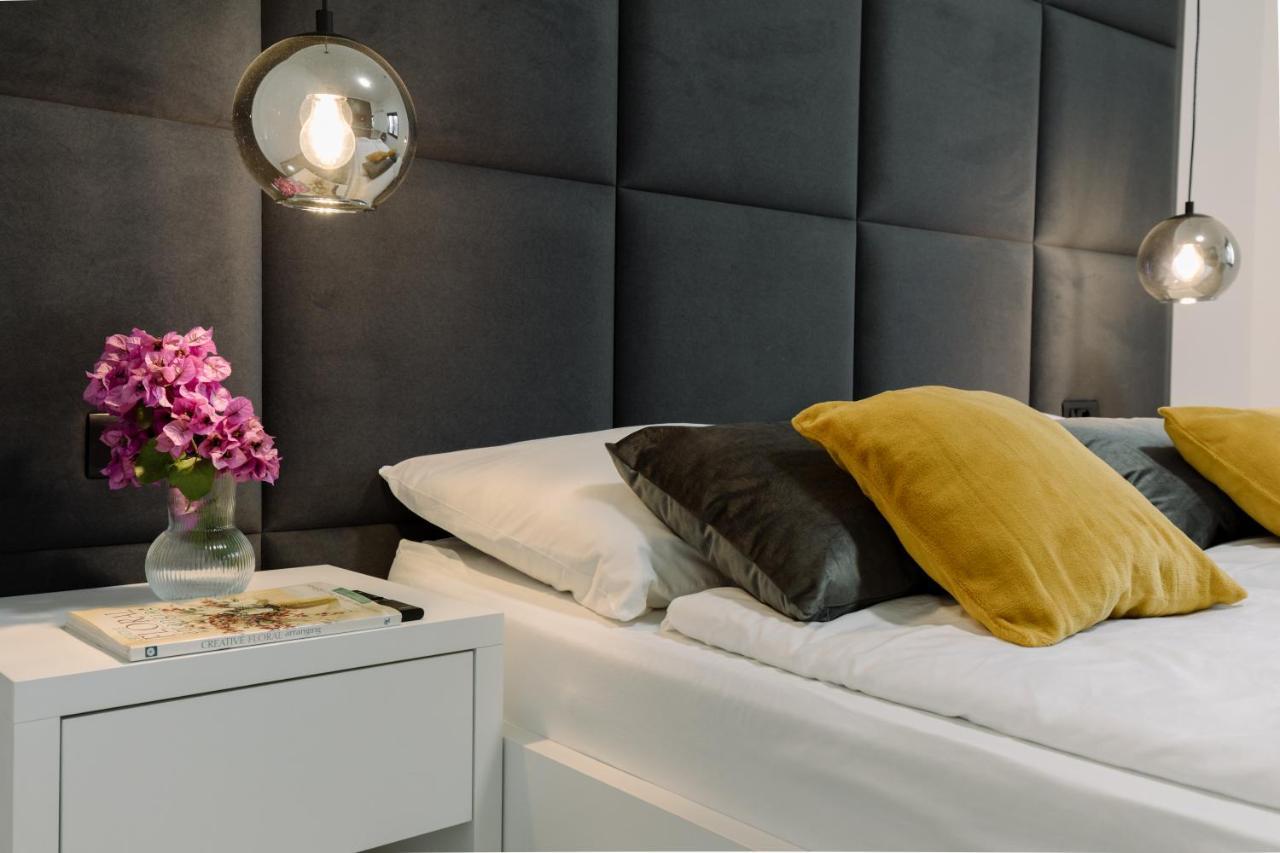 Boutique Suites Joyce Medulin With Free Parking Ngoại thất bức ảnh